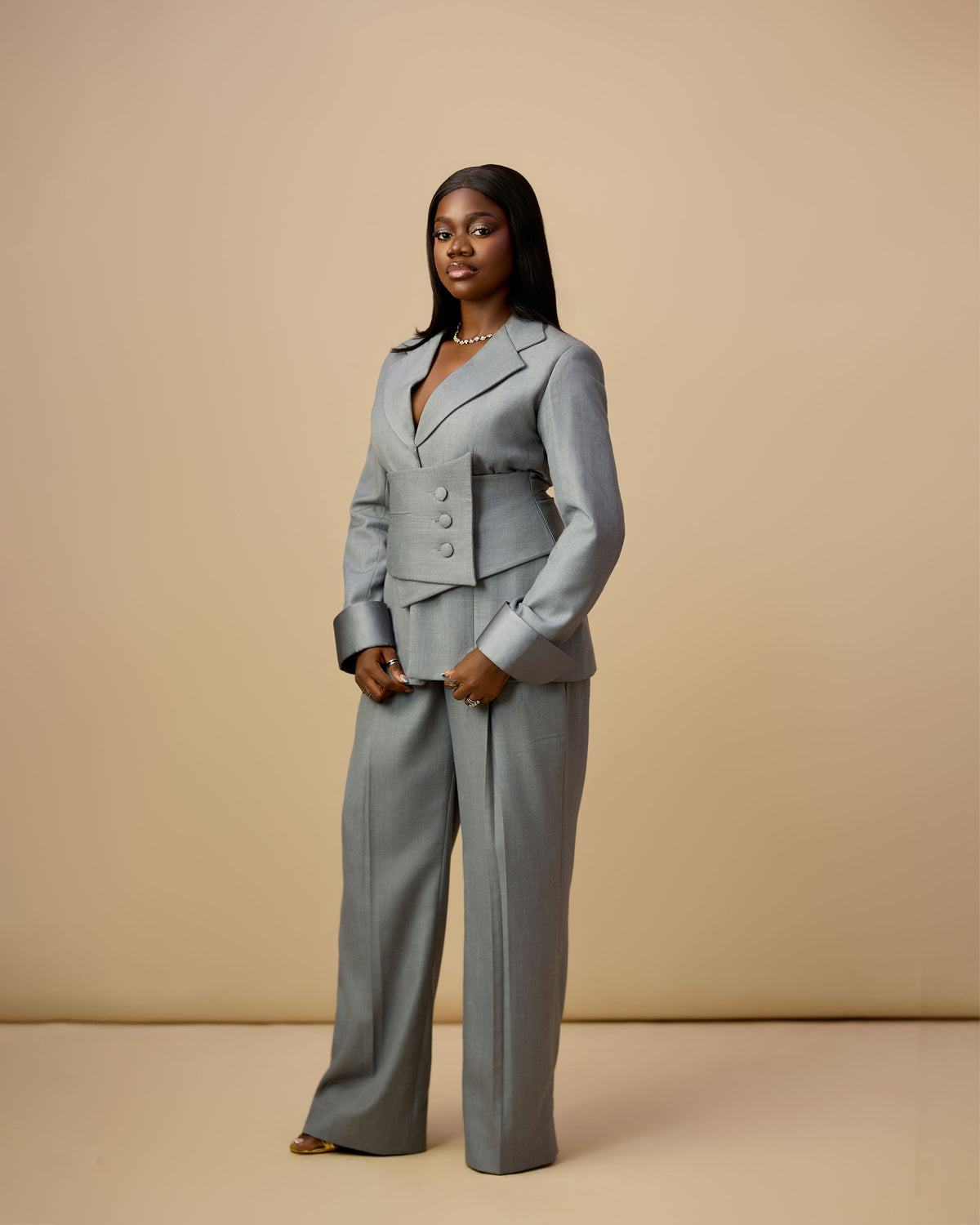 THE EXECUTIVE SET